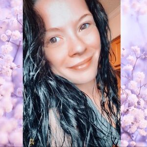 Meet your Posher, Ashely